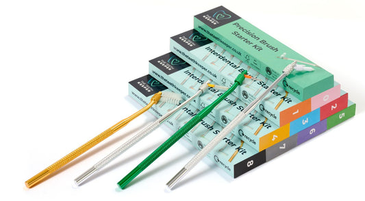 Millitannabursti með handfangi.